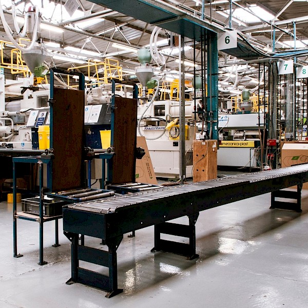 A global manufacturing company aiming to develop a digital service strategy