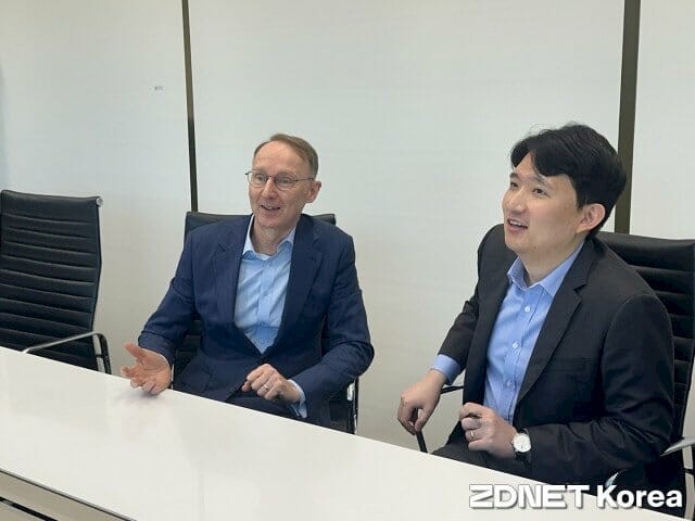 Photo taken by ZDNet Korea